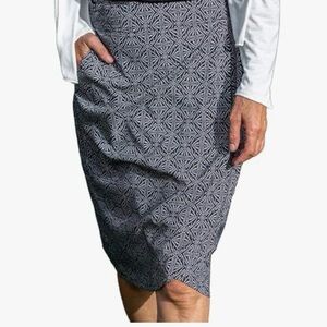 Rip Skirt Hawaii length 3 Medium geometric Patterned Black Pearl Skirt